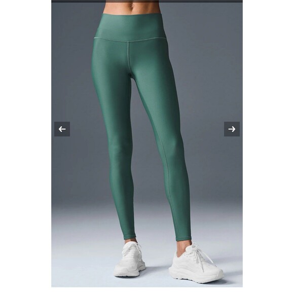 Alo Warm Airlift High Waist Leggings Color Winter Ivy - Picture 1 of 3